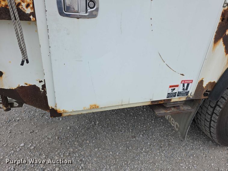 image for item FK0686 2009 International Work Star bucket truck