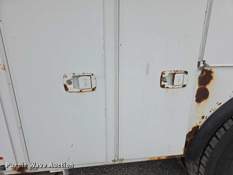 image for item FK0686 2009 International Work Star bucket truck