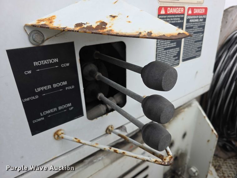 image for item FK0686 2009 International Work Star bucket truck