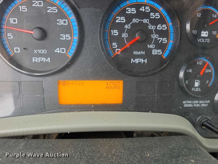 image for item FK0686 2009 International Work Star bucket truck