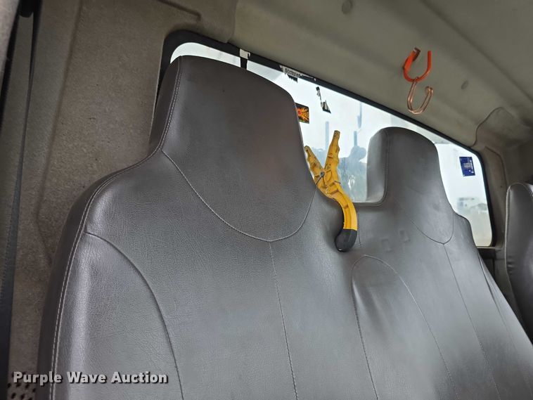 image for item FK0686 2009 International Work Star bucket truck