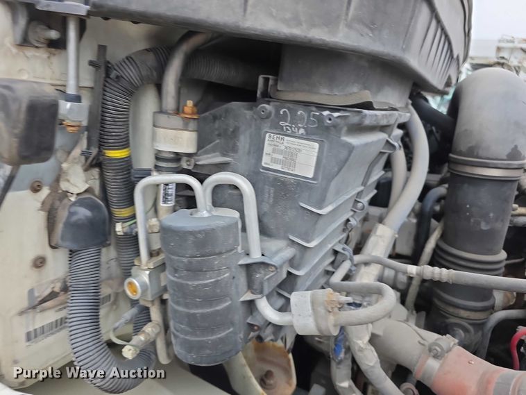 image for item FK0686 2009 International Work Star bucket truck