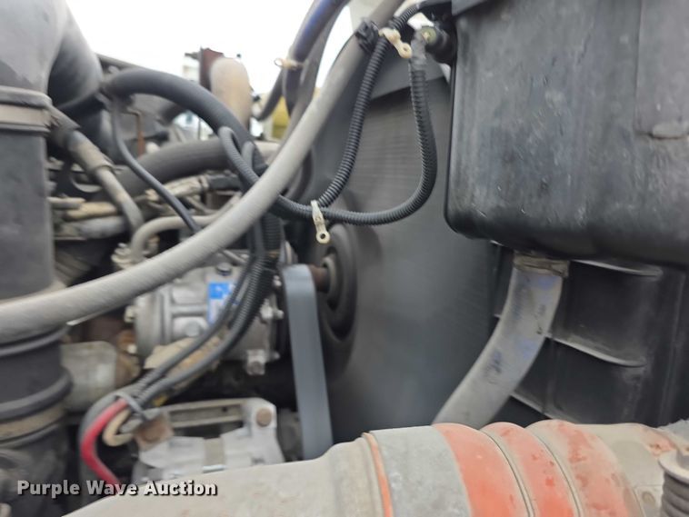 image for item FK0686 2009 International Work Star bucket truck