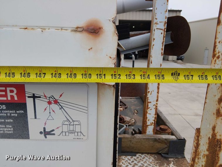 image for item FK0687 2007 International 7400 digger derrick truck