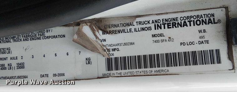 image for item FK0687 2007 International 7400 digger derrick truck