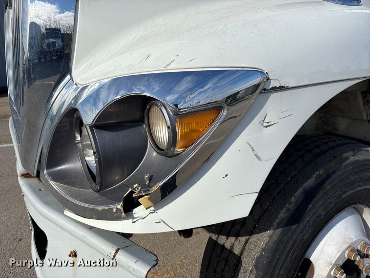 image for item FK1034 2009 International 7300 refuse truck