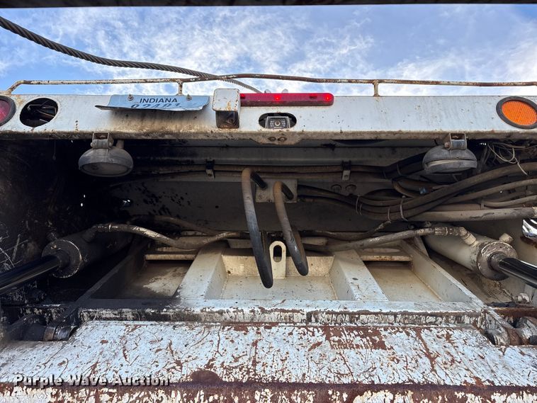 image for item FK1034 2009 International 7300 refuse truck