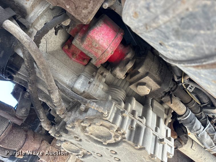 image for item FK1034 2009 International 7300 refuse truck