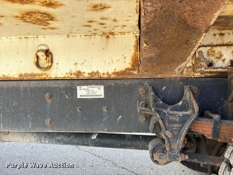 image for item FK1034 2009 International 7300 refuse truck