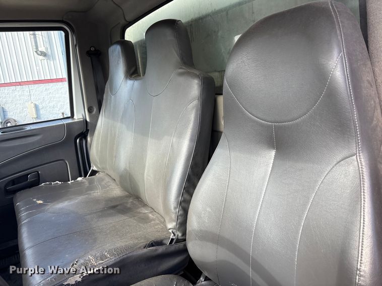 image for item FK1034 2009 International 7300 refuse truck