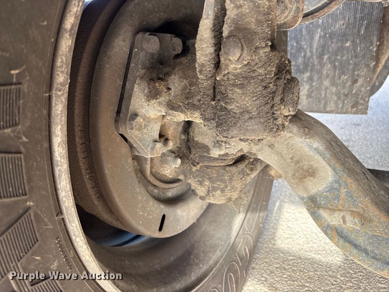 image for item FK1034 2009 International 7300 refuse truck