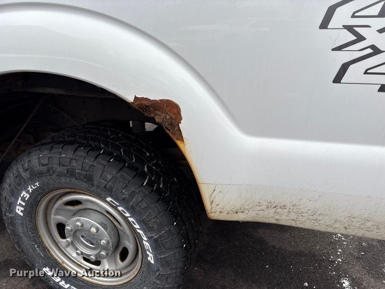 image for item FK1035 2012 Ford F250 pickup truck