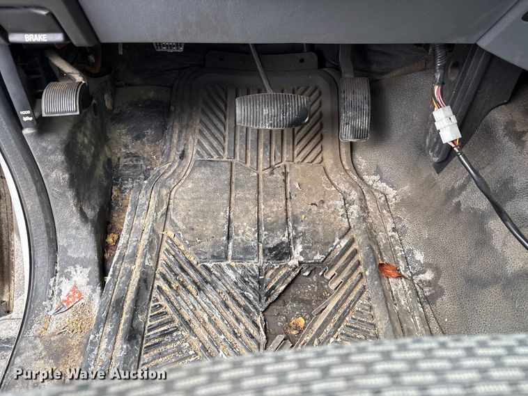 image for item FK1035 2012 Ford F250 pickup truck