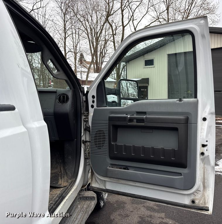 image for item FK1035 2012 Ford F250 pickup truck