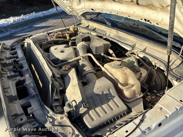 image for item OE9253 2011 Ford F250 Super Duty pickup truck