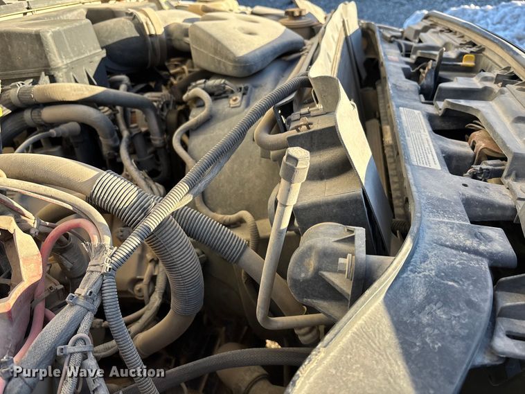 image for item OE9253 2011 Ford F250 Super Duty pickup truck