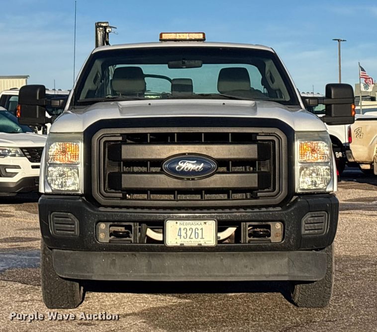 image for item OE9254 2011 Ford F250 Super Duty XL pickup truck