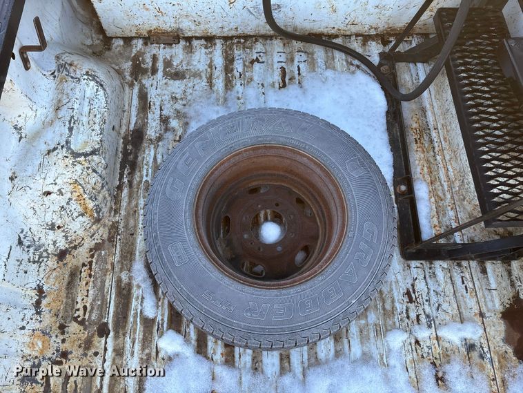 image for item OE9254 2011 Ford F250 Super Duty XL pickup truck