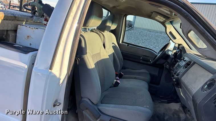 image for item OE9254 2011 Ford F250 Super Duty XL pickup truck