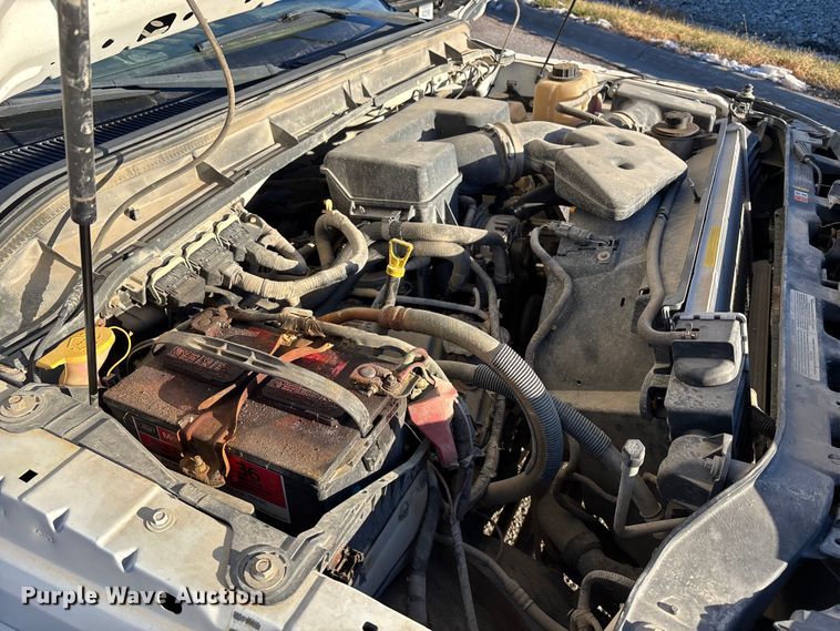 image for item OE9254 2011 Ford F250 Super Duty XL pickup truck