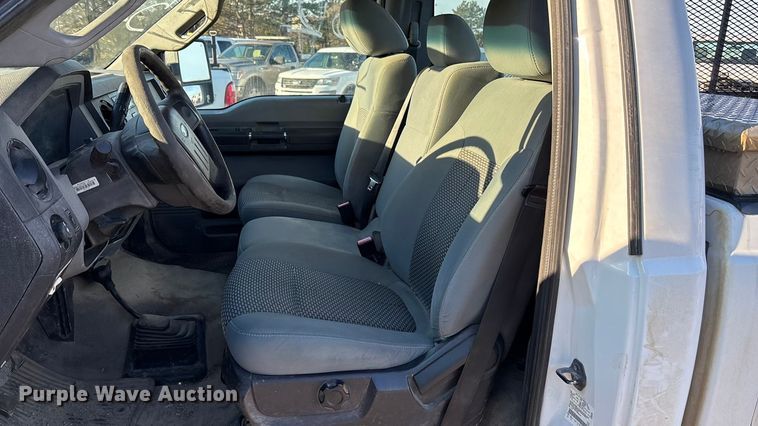 image for item OE9255 2011 Ford F250 Super Duty pickup truck