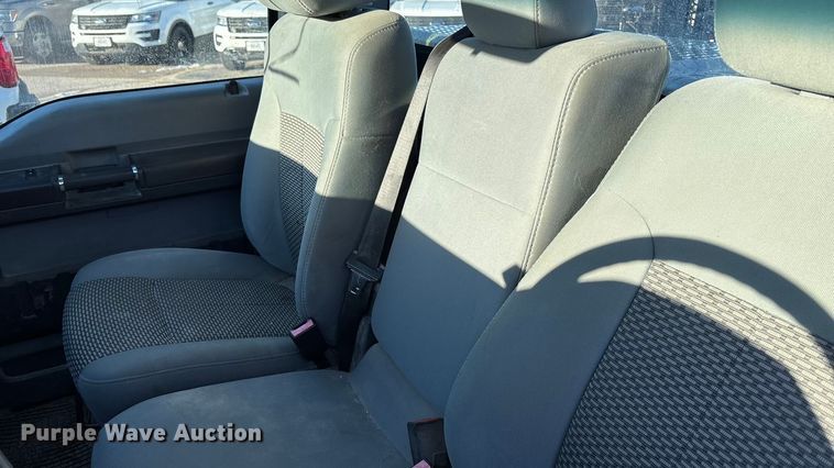 image for item OE9255 2011 Ford F250 Super Duty pickup truck