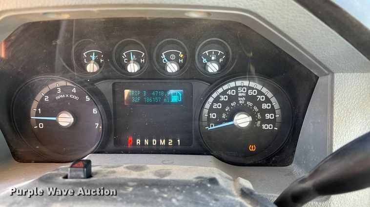 image for item OE9255 2011 Ford F250 Super Duty pickup truck