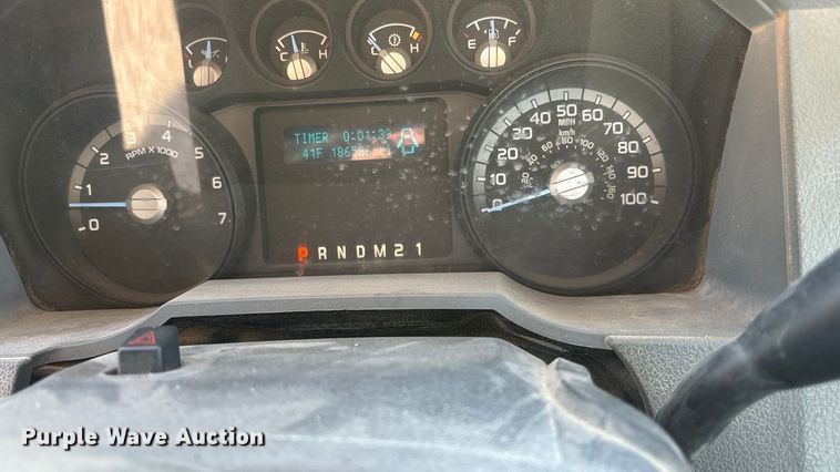 image for item OE9256 2011 Ford F250 Super Duty pickup truck