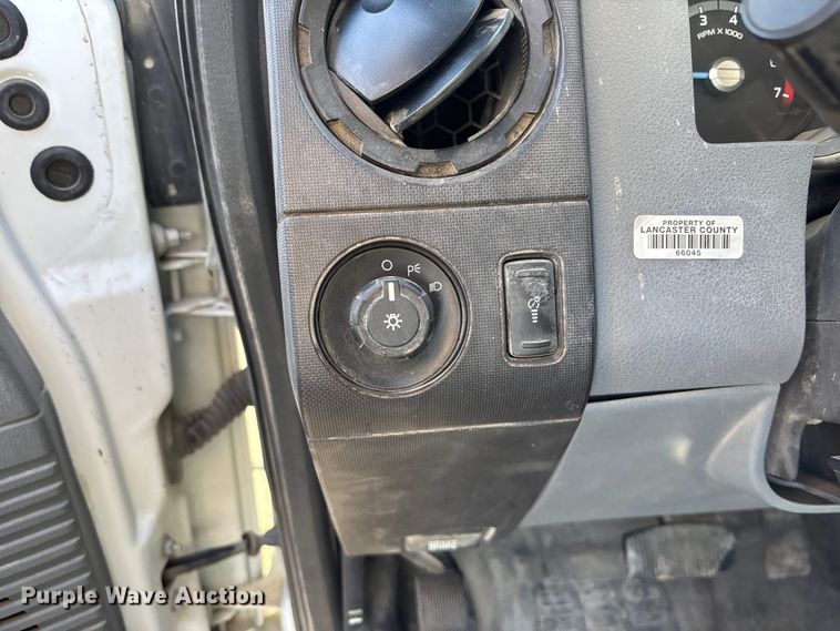 image for item OE9258 2012 Ford F250 Super Duty XL Crew Cab pickup truck