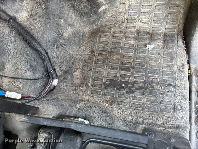 image for item OE9258 2012 Ford F250 Super Duty XL Crew Cab pickup truck