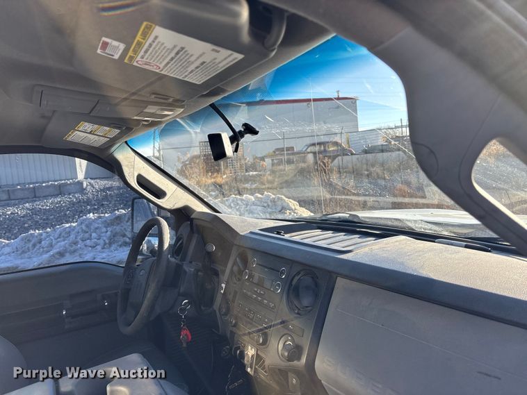 image for item OE9258 2012 Ford F250 Super Duty XL Crew Cab pickup truck