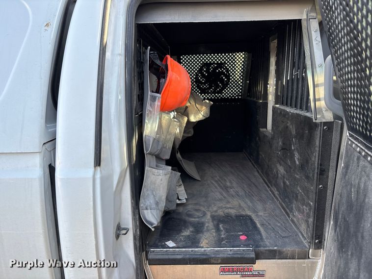 image for item OE9258 2012 Ford F250 Super Duty XL Crew Cab pickup truck