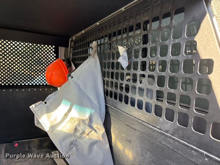 image for item OE9258 2012 Ford F250 Super Duty XL Crew Cab pickup truck