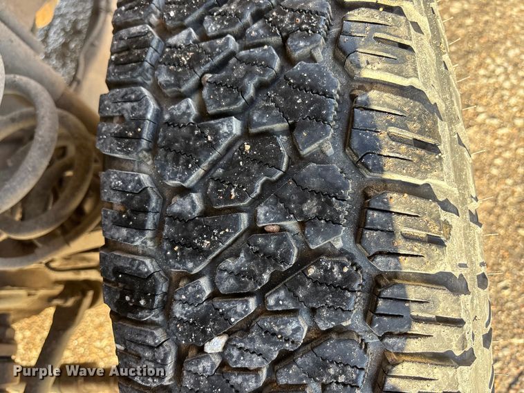 image for item OE9258 2012 Ford F250 Super Duty XL Crew Cab pickup truck