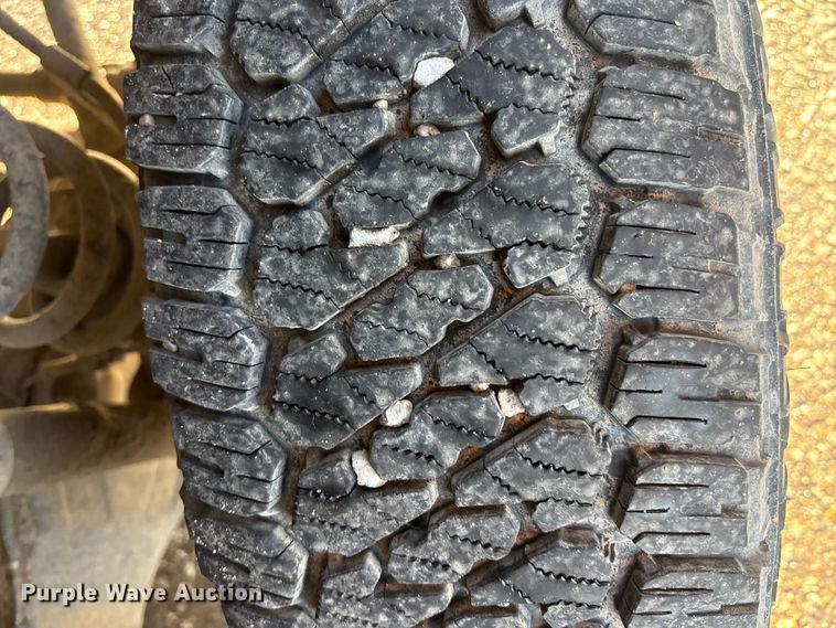 image for item OE9258 2012 Ford F250 Super Duty XL Crew Cab pickup truck