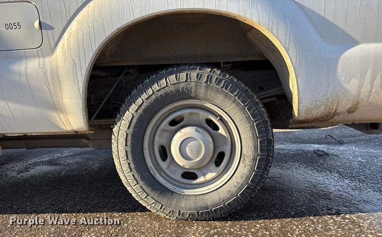 image for item OE9258 2012 Ford F250 Super Duty XL Crew Cab pickup truck