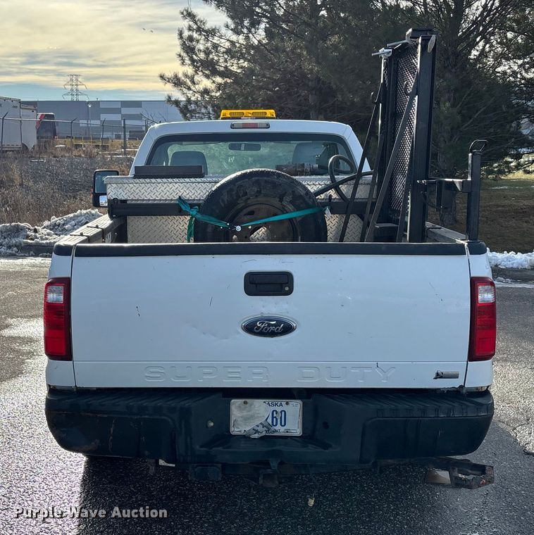 image for item OE9259 2011 Ford F250 Super Duty pickup truck