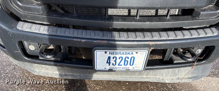 image for item OE9259 2011 Ford F250 Super Duty pickup truck