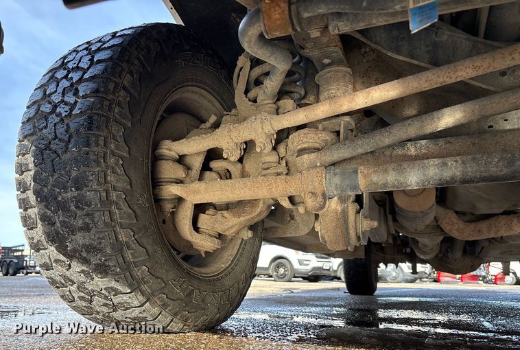 image for item OE9259 2011 Ford F250 Super Duty pickup truck