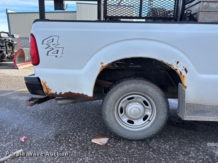 image for item OE9259 2011 Ford F250 Super Duty pickup truck