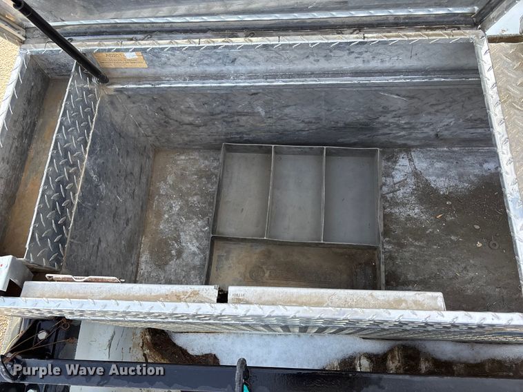 image for item OE9259 2011 Ford F250 Super Duty pickup truck