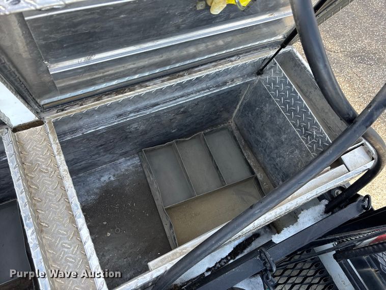 image for item OE9259 2011 Ford F250 Super Duty pickup truck