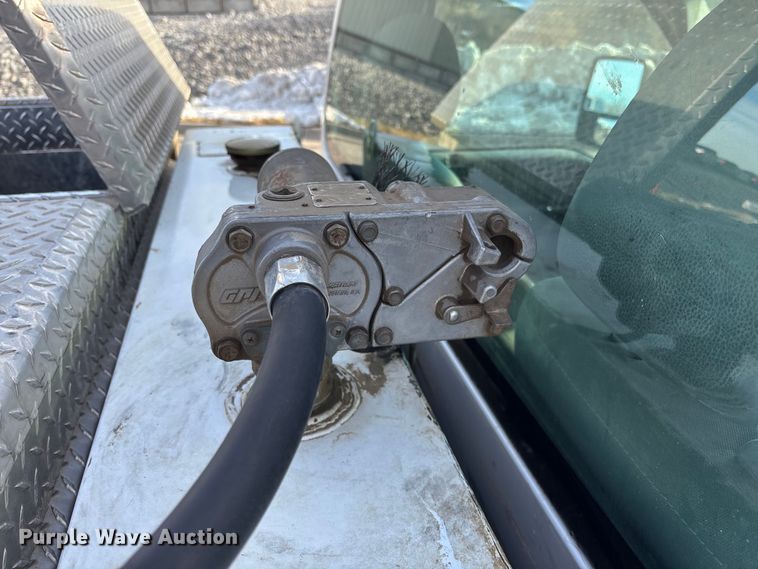 image for item OE9259 2011 Ford F250 Super Duty pickup truck