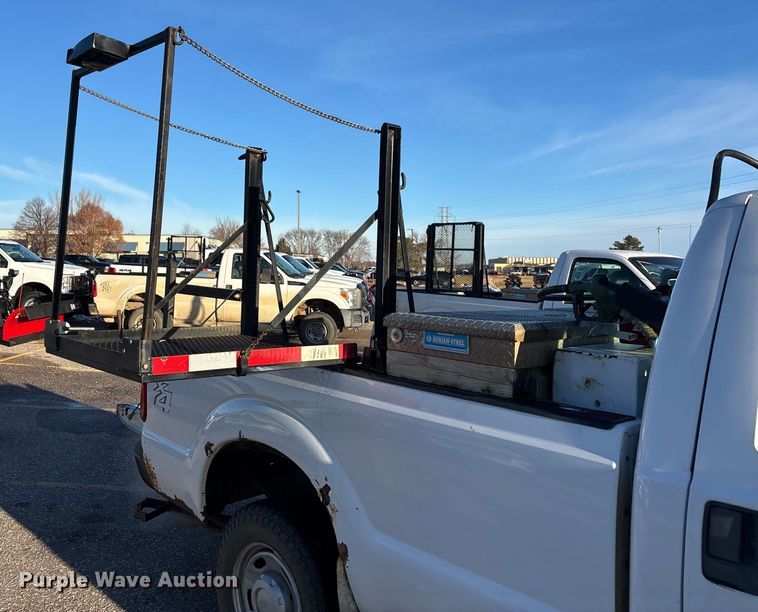 image for item OE9259 2011 Ford F250 Super Duty pickup truck