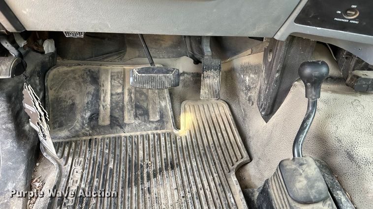 image for item OE9259 2011 Ford F250 Super Duty pickup truck