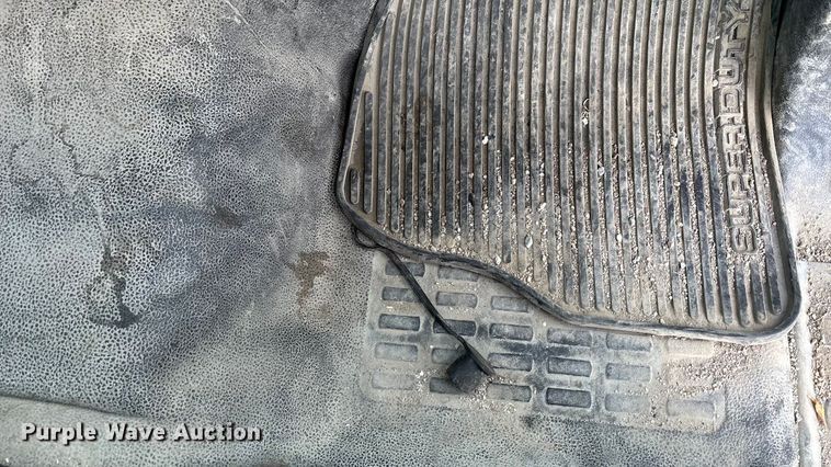 image for item OE9259 2011 Ford F250 Super Duty pickup truck