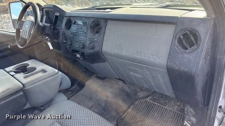 image for item OE9259 2011 Ford F250 Super Duty pickup truck