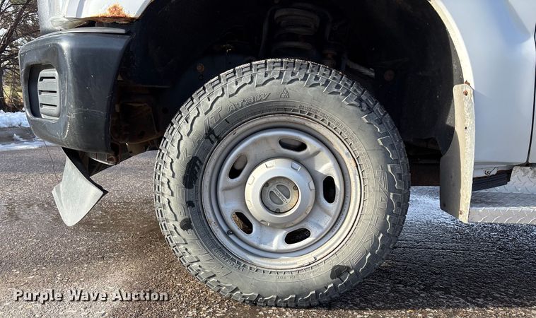 image for item OE9259 2011 Ford F250 Super Duty pickup truck