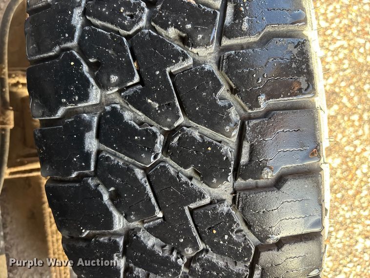 image for item OE9259 2011 Ford F250 Super Duty pickup truck