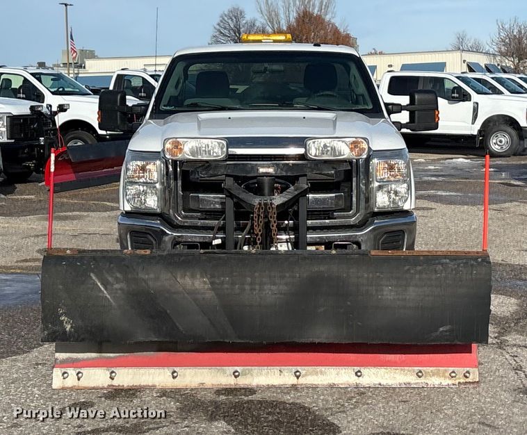 image for item OE9260 2015 Ford F250 Super Duty XL pickup truck